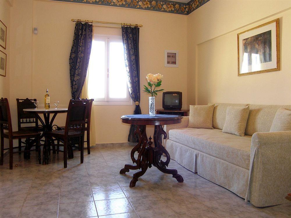 Emilia Luxury Apartments Mégas Yialós-Nítes Buitenkant foto