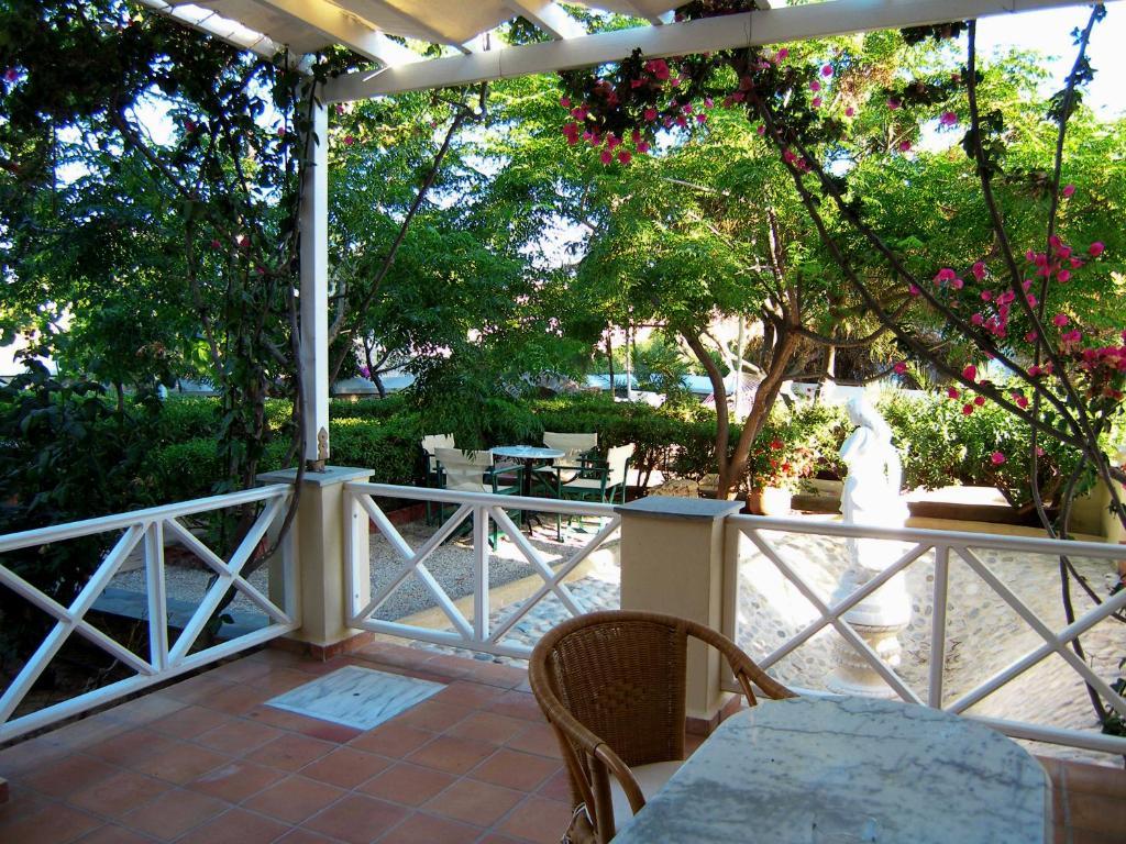 Emilia Luxury Apartments Mégas Yialós-Nítes Kamer foto