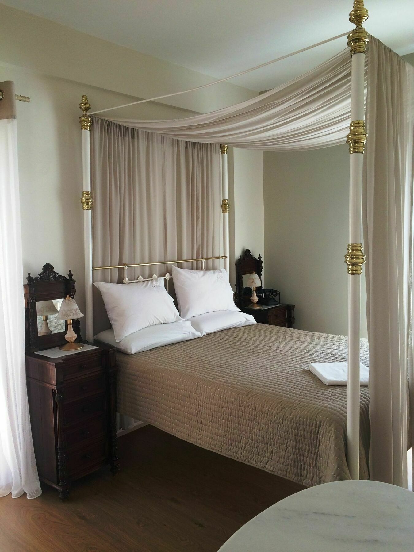 Emilia Luxury Apartments Mégas Yialós-Nítes Buitenkant foto